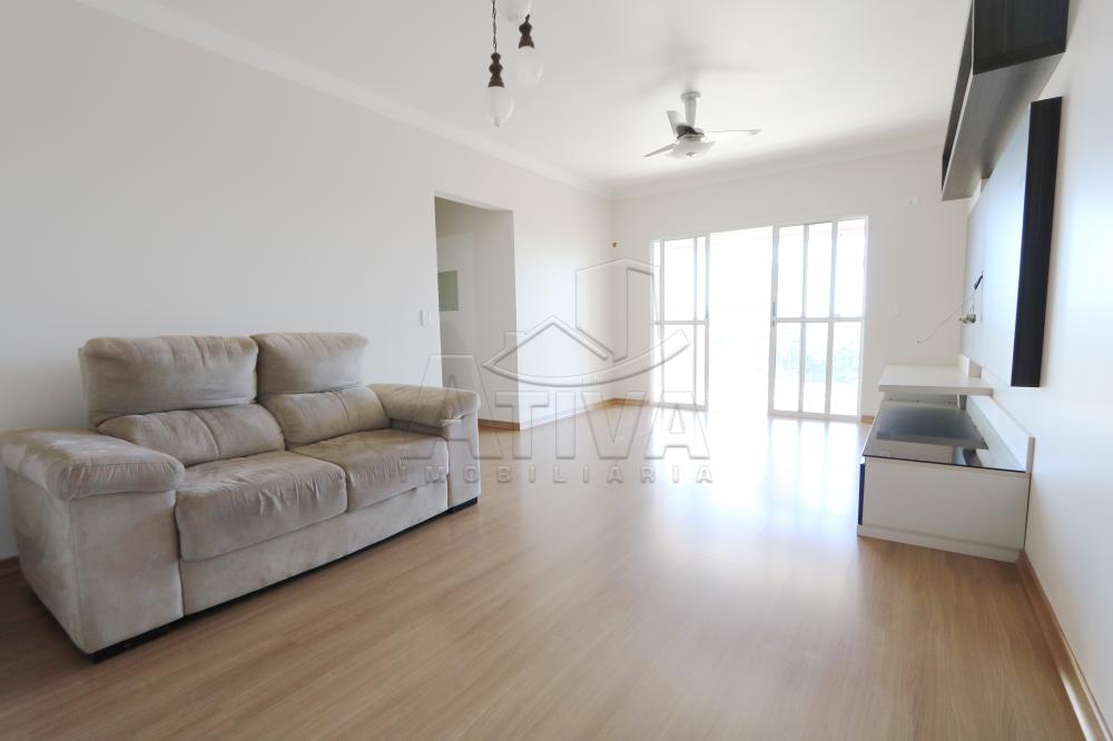 Alugar Apartamento / Padrão em Toledo R$ 2.950,00 - Foto 15