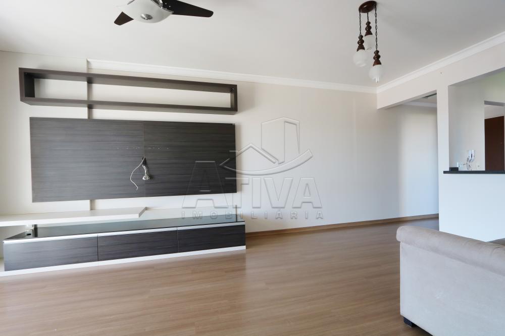 Alugar Apartamento / Padrão em Toledo R$ 2.950,00 - Foto 17