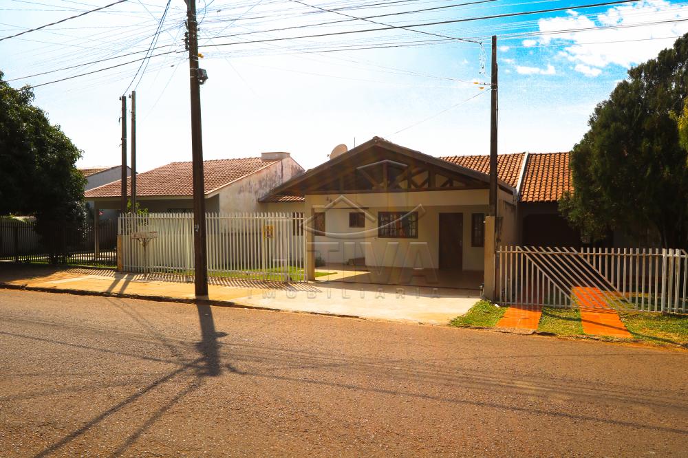 Alugar Casa / Padrão em Toledo R$ 2.500,00 - Foto 2