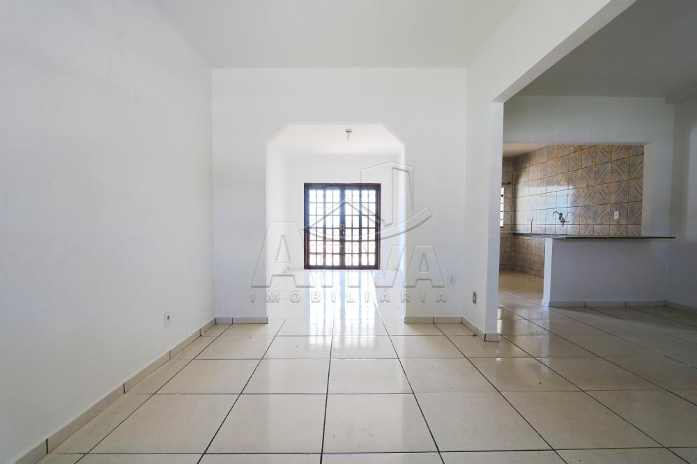 Alugar Casa / Padrão em Toledo R$ 2.500,00 - Foto 11