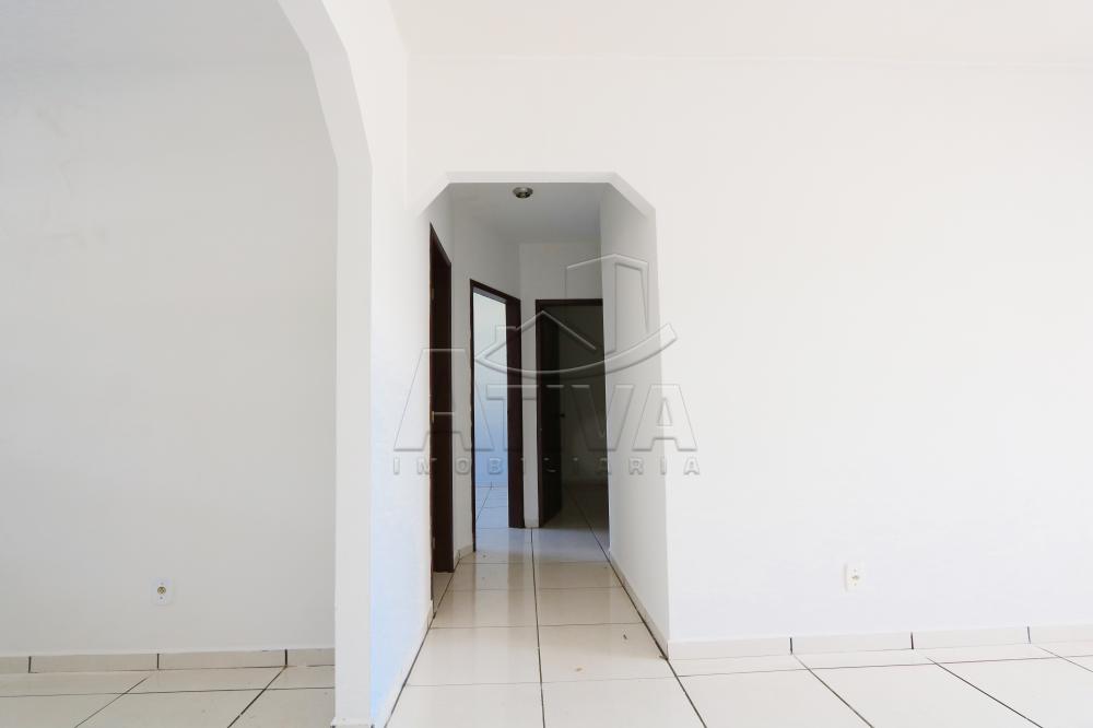 Alugar Casa / Padrão em Toledo R$ 2.500,00 - Foto 12