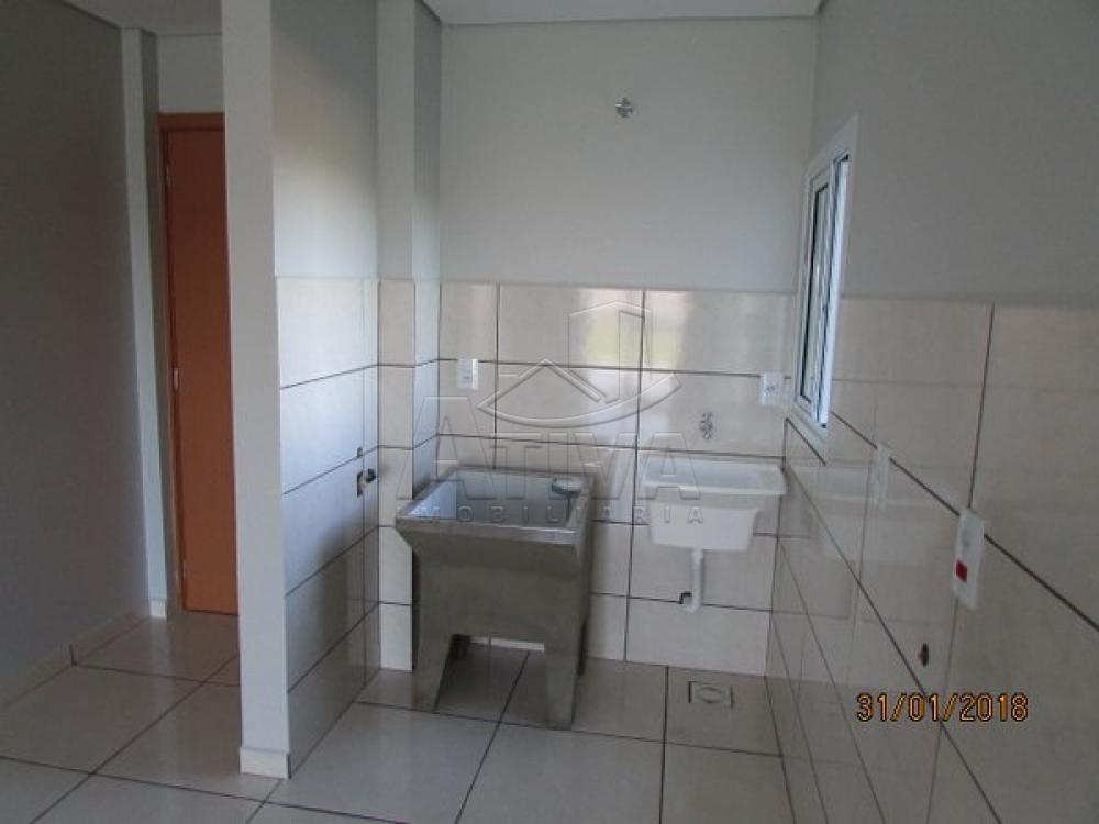 Alugar Apartamento / Padrão em Toledo R$ 1.200,00 - Foto 6