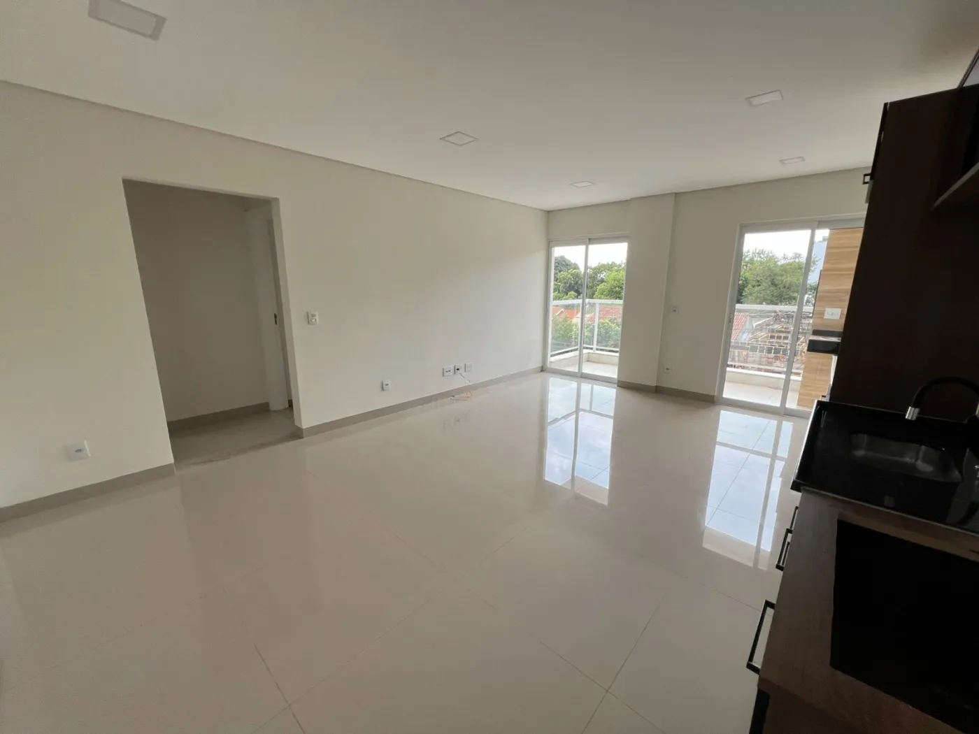 Alugar Apartamento / Padrão em Toledo R$ 1.800,00 - Foto 12