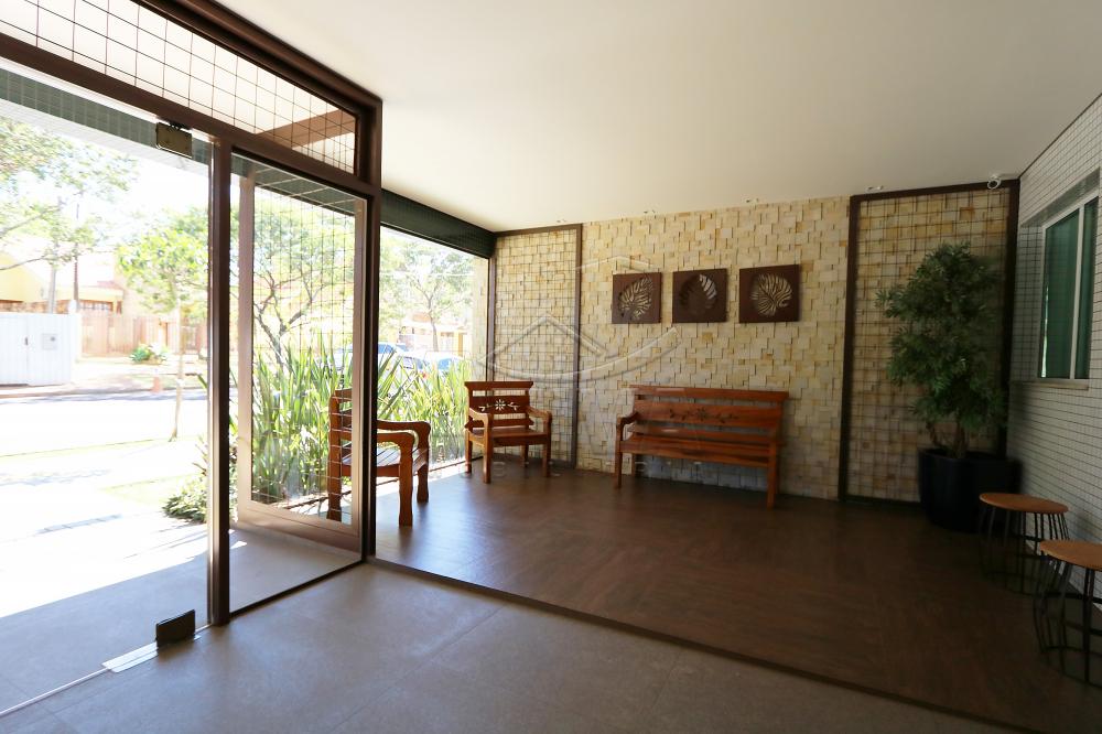 Alugar Apartamento / Padrão em Toledo R$ 3.500,00 - Foto 5