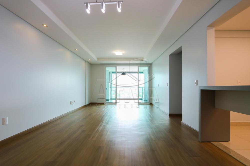 Alugar Apartamento / Padrão em Toledo R$ 3.500,00 - Foto 10