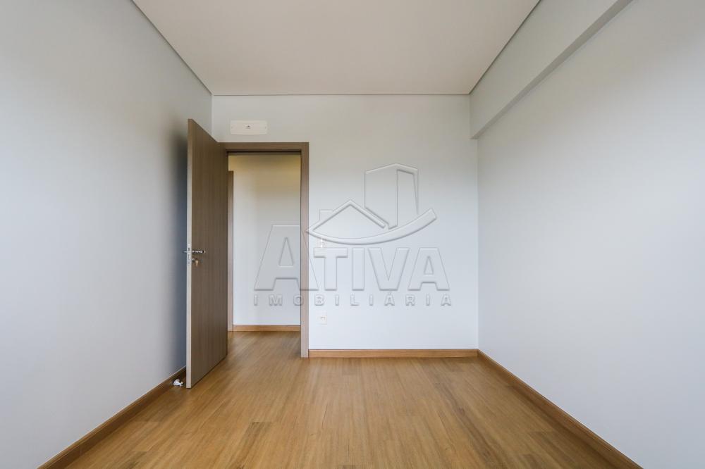 Alugar Apartamento / Padrão em Toledo R$ 3.500,00 - Foto 22