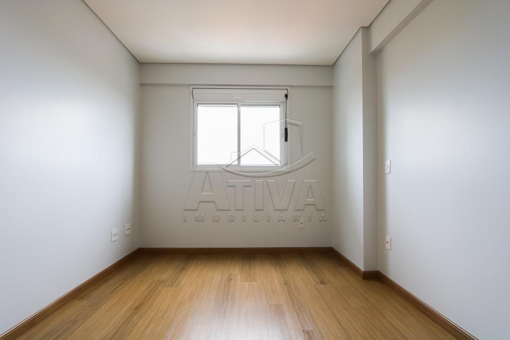 Alugar Apartamento / Padrão em Toledo R$ 3.500,00 - Foto 24