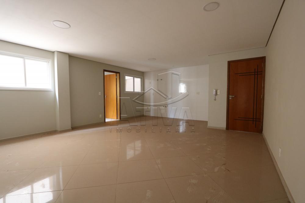 Alugar Apartamento / Padrão em Toledo R$ 1.300,00 - Foto 5