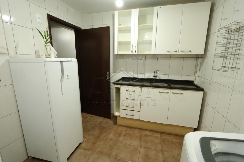 Cozinha Alugar Apartamento / Padrão em Toledo R$ 1.000,00 - Foto 6