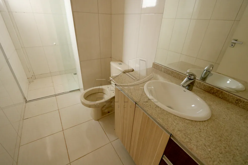 Alugar Apartamento / Padrão em Toledo R$ 2.350,00 - Foto 17