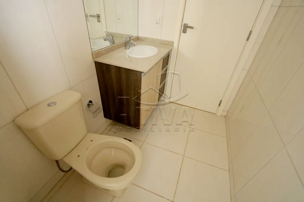 Alugar Apartamento / Padrão em Toledo R$ 2.350,00 - Foto 18