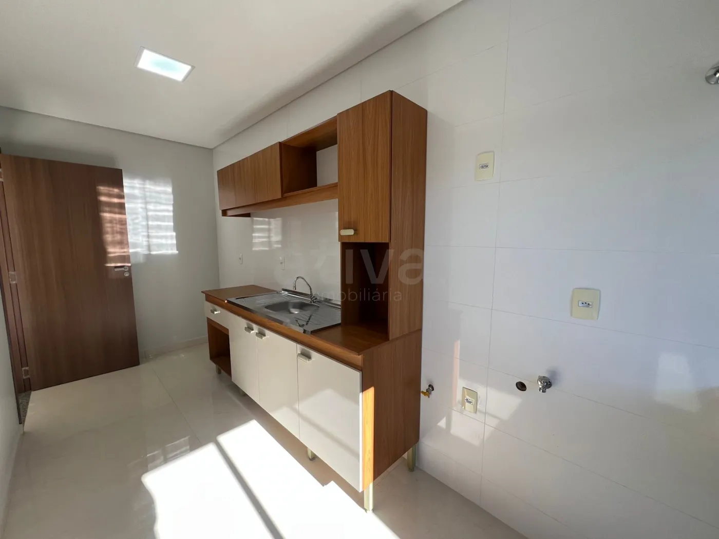 Alugar Apartamento / Padrão em Toledo R$ 2.300,00 - Foto 4