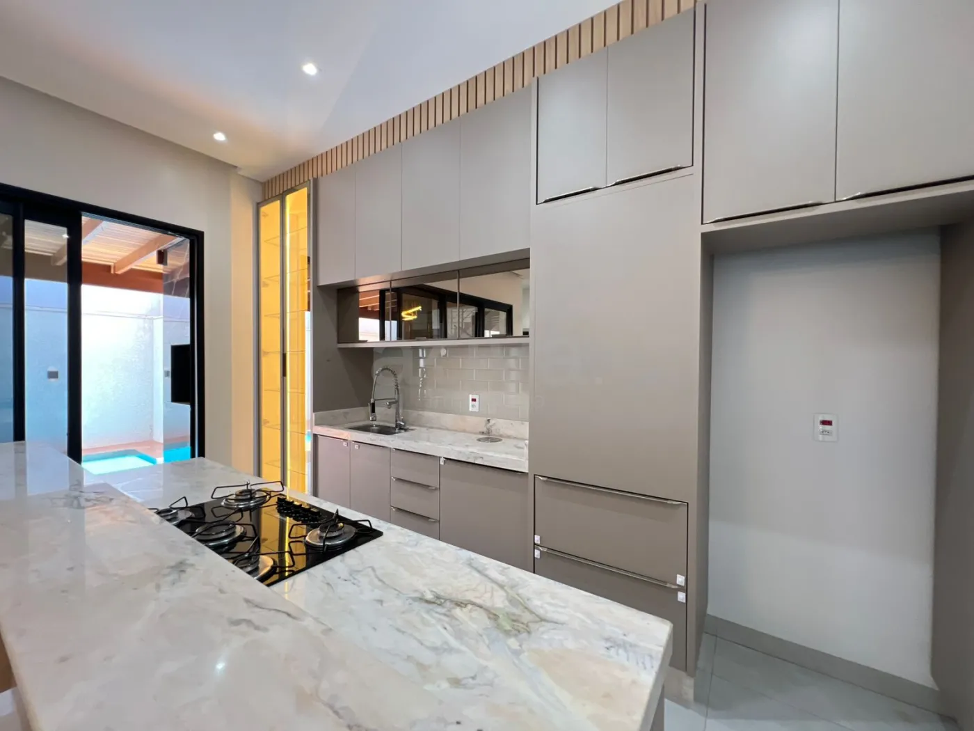 Alugar Casa / Sobrado em Toledo R$ 5.100,00 - Foto 7