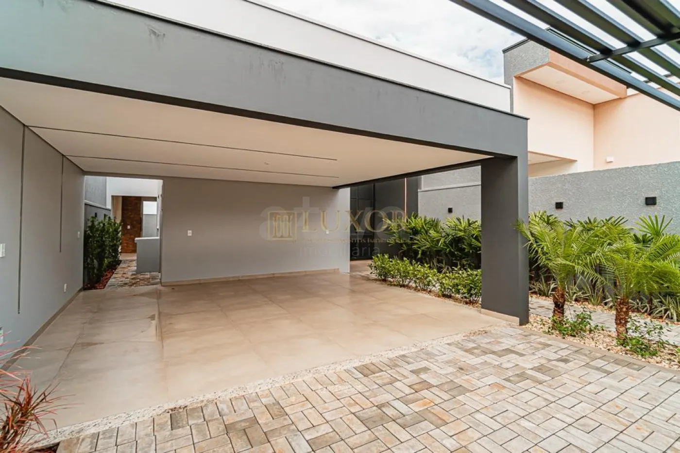Comprar Casa / Padrão em Toledo R$ 970.000,00 - Foto 1