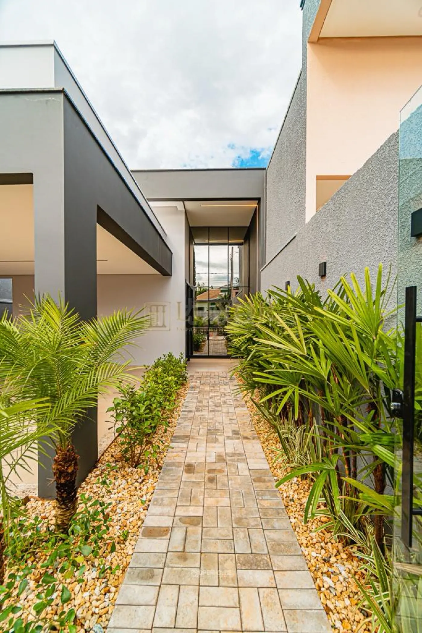 Comprar Casa / Padrão em Toledo R$ 970.000,00 - Foto 3