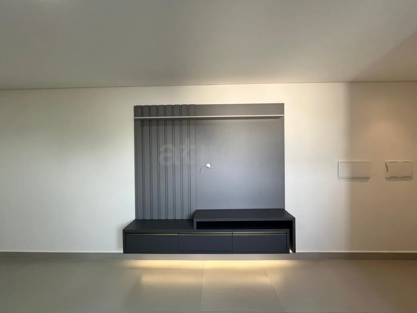 Alugar Apartamento / Padrão em Toledo R$ 2.500,00 - Foto 8