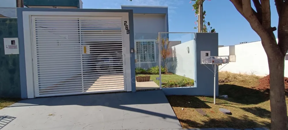 Comprar Casa / Padrão em Toledo R$ 630.000,00 - Foto 1