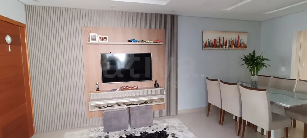 Comprar Casa / Padrão em Toledo R$ 630.000,00 - Foto 3