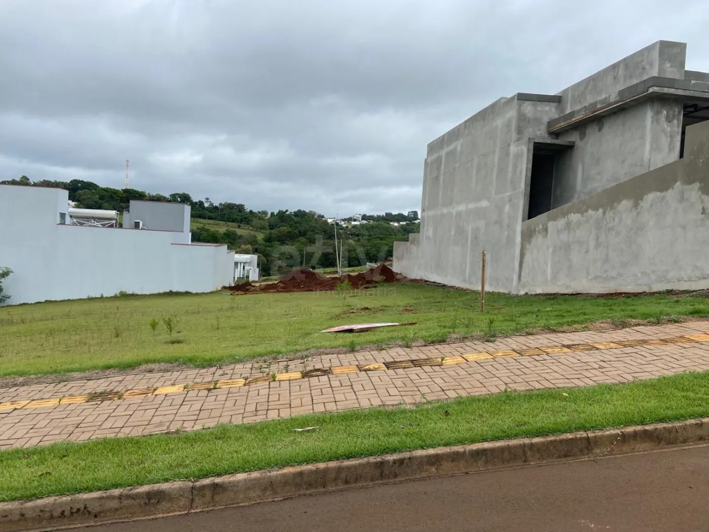 Comprar Terreno / Lote Urbano em Toledo R$ 310.000,00 - Foto 1