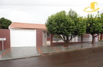 Alugar Casa / Padrão em Toledo. apenas R$ 2.400,00