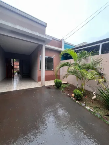 imagem 1 - Casa Padrão com ótima localização, próximos a mercados, farmácias, e posto de saúde. imagem 1 - Casa Padrão com ótima localização, próximos a mercados, farmácias, e posto de saúde.