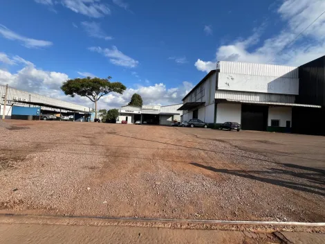 imagem 2 - Amplo barracão para locação na rua Carlos Barbosa - Loteamento Tocantins imagem 2 - Amplo barracão para locação na rua Carlos Barbosa - Loteamento Tocantins