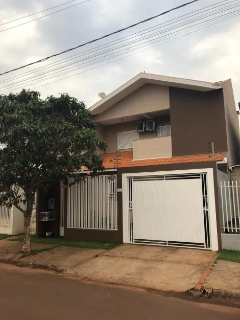imagem 1 - Sobrado amplo com 1 suite e 3 dormitórios- Jardim Gisele imagem 1 - Sobrado amplo com 1 suite e 3 dormitórios- Jardim Gisele