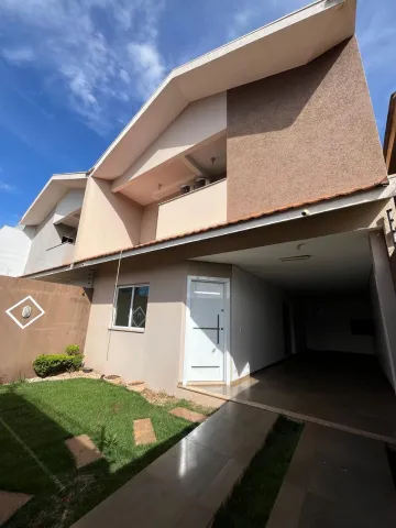 imagem 2 - Sobrado amplo com 1 suite e 3 dormitórios- Jardim Gisele imagem 2 - Sobrado amplo com 1 suite e 3 dormitórios- Jardim Gisele